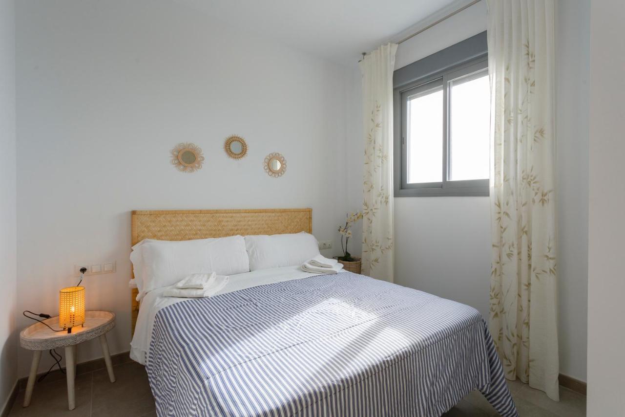 Poseidon Beach Apartment & Parking By Cadiz4Rentals Екстер'єр фото