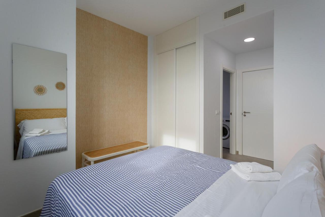 Poseidon Beach Apartment & Parking By Cadiz4Rentals Екстер'єр фото